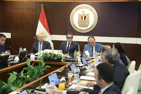 وزيرا الصحة والنقل يترأسان اجتماع هيئة الشراء الموحد
