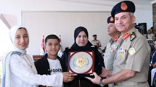 القوات المسلحة تحتفل بتخريج الدفعة (162) ضباط صف مُعلمين