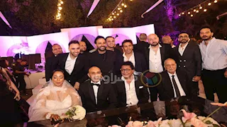 25 صورة من حفل زفاف ابنة شقيق محمد منير