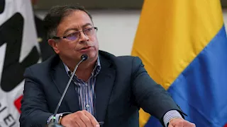  الرئيس الكولومبي يُحذر ترامب: لا توقظ النمر.. مهاجمتنا تعني إعلان الحرب