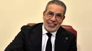 مدحت العدل: جائزة مالية لأفضل بحث بمؤتمر أدباء مصر