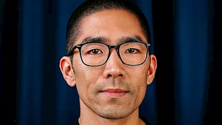 10 صور لأصغر ملياردير في العالم.. من هو إدوين تشين؟