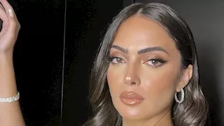 وئام مجدي بإطلالة أنيقة في أحدث ظهور