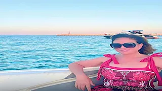 إطلالات جريئة وكاش مايوه.. 25 صورة للنجمات في الساحل الشمالي