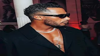 "نمبر وان في إفريقيا".. محمد رمضان يخطف الأنظار بإطلالة جريئة