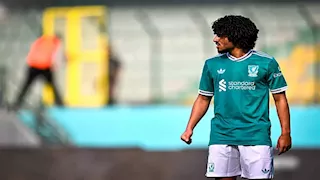 الظهور الأول لنجم ليفربول مع منتخب الشباب مواليد 2007