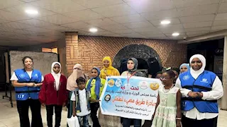 محافظ أسوان يتابع فعاليات مبادرة "طريق مضيء لطفلي" لذوي الهمم (صور)