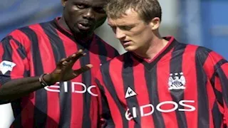 "حيوان جريح".. لاعب مانشستر سيتي يتحدث لمصراوي عن الوضع الحالي للفريق