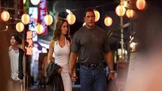 مخرج فيلم "The Smashing Machine" يفوز بجائزة الأسد الفضي في فينيسيا السينمائي