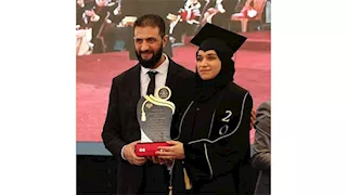 فيديو| الشرع يحضر حفل تخرج زوجته من جامعة إدلب