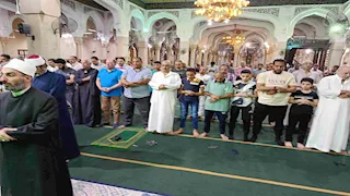 لمنتصف الليل..صلاة الخسوف في 643 مسجد بكفر الشيخ (صور)