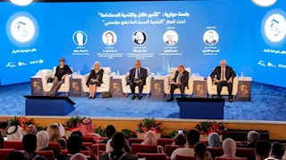 مكتبة الإسكندرية تستعرض جهود الأمير طلال في التنمية المستدامة (صور)