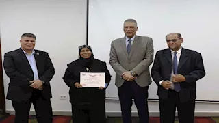 بالصور.. محافظ أسوان يكرم المزارعين المتميزين 