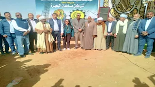 وزيرا التخطيط والزراعة ومحافظ أسوان يتفقدون مصرف وادى الصعايدة (صور)