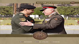صور- وزير الدفاع ورئيس الأركان يلتقيان نائب القائد العام للجيش الوطنى الليبى 