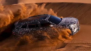 زيكر تطلق سيارتها 8X الجديدة بثلاث محركات.. صور وتفاصيل