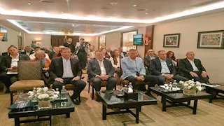 بالصور- محافظ البنك المركزي يتفقد مشروعات تنموية وخدمية بقرى نصر النوبة