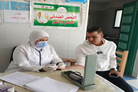 الصحة: القوافل العلاجية تخدم أكثر من 1.5 مليون مواطن خلال 2025