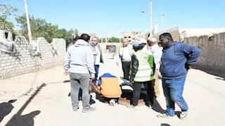 خط جديد ومحطة رفع.. خطة شاملة لإنهاء أزمة الصرف الصحي بالكرور في أسوان