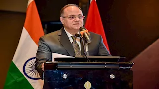 مصر والهند تتفقان على تعزيز التعاون في مجالات الرعاية الصحية والصناعات الدوائية