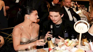 تيموثي شالاميه مع حبيبته كايلي جينر في حفل توزيع جوائز جولدن جلوبز 2026   