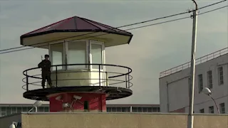 أمريكا: مقتل 3 نزلاء وإصابة ضابط ونزلاء آخرين في شجار بأحد سجون جورجيا