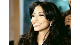 إطلالة أنيقة.. مي الغيطي تتألق بفستان أسود