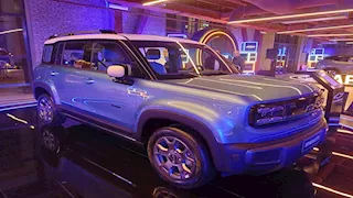 بنفس السعر.. تشتري رينو كارديان التقليدية أم شيفرولية سبارك الكهربائية؟