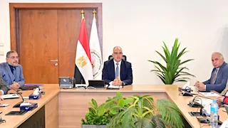 وزير الري يتابع إجراءات تحسين منظومة إدارة وتوزيع المياه