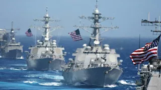 تأهبا لهجوم محتمل على إيران.. القوة الضاربة الأمريكية تصل البحر الأحمر
