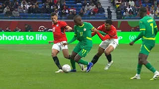 لحظة بلحظة.. مصر 0 ضد 1 السنغال.. ساديو ماني يفتتح التسجيل