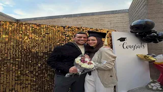 4 صور لاحتفال أحمد الجندي وزوجته بتخرجها من كلية الطب