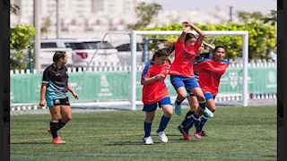 ابنة فنانة شهيرة تبدأ مشوارها مع الفريق الأول بـ نادي زد لكرة القدم سيدات