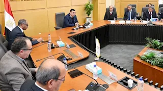 وزير الإسكان يشدد على تذليل العقبات للانتهاء من مشروعات "حياة كريمة"