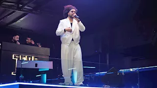 عبد الفتاح الجريني يشعل أجواء الزمالك بحفل "كامل العدد" (صور)