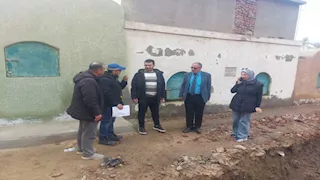 لجنة هندسية تبدأ فحص ظاهرة المياه الجوفية بمقابر المريج في القليوبية