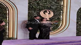 بالصور| هاني رمزي وباسم يوسف وعمرو مصطفى يصلون حفل Joy Awards 2026