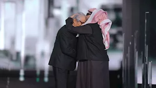 تركي آل الشيخ عن فاروق حسني: "رجل عظيم من بلد عظيم"