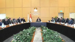 وزير الإسكان يتابع مستجدات منطقة الأعمال بالعاصمة الجديدة وأبراج "داون تاون" بالعلمين