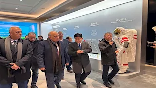 توطين التكنولوجيا.. وزير الكهرباء يشهد شراكة مصرية- صينية لإنشاء أول مصنع"Inverters"