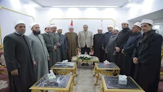 محافظ قنا يبحث مع وفد الأزهر تنفيذ قافلة دعوية بمراكز ومدن المحافظة