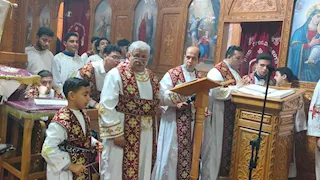 "قلقاس وقناديل برتقال".. أهالي بورسعيد يحيون قداس عيد الغطاس (صور)