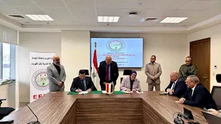 "نقل الكهرباء" توقع عقدًا مع هيتاشي إنيرجي للصيانة لتشغيل محطتي بدر وسكاكين طابا