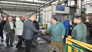 مرحلة استكمال التنمية.. وزير الإنتاج الحربي يتفقد خطوط الإنتاج بمصنع 99 الحربي