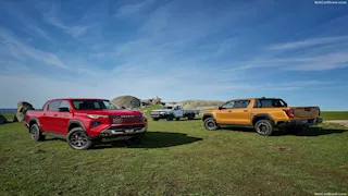 تويوتا هايلكس بيك آب الكهربائية تنطلق رسميًا في الأسواق.. صور وتفاصيل