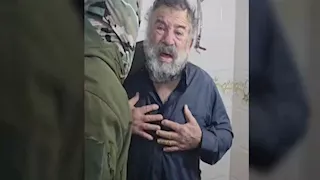 فيديو.. تحرير منتج مسلسل "باب الحارة" من الاختطاف بعد 4 أشهر