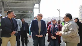 وداعاً لعشوائيات وسط البلد.. محافظ المنيا يتفقد أعمال تطوير سوق الحبشي