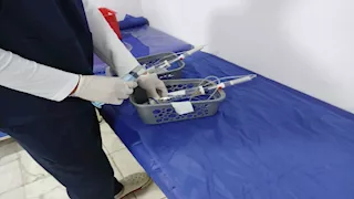 وهم "الأكسجين النشط".. إغلاق عيادة تحقن المرضى بالدقهلية (صور)