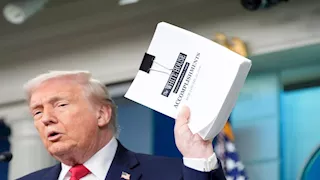 ترامب يحذر أوروبا: إجراءاتكم ضد واشنطن سترتد عليكم كرصاص طائش