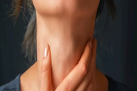 علامات تشير إلى إصابتك بورم الحنجرة